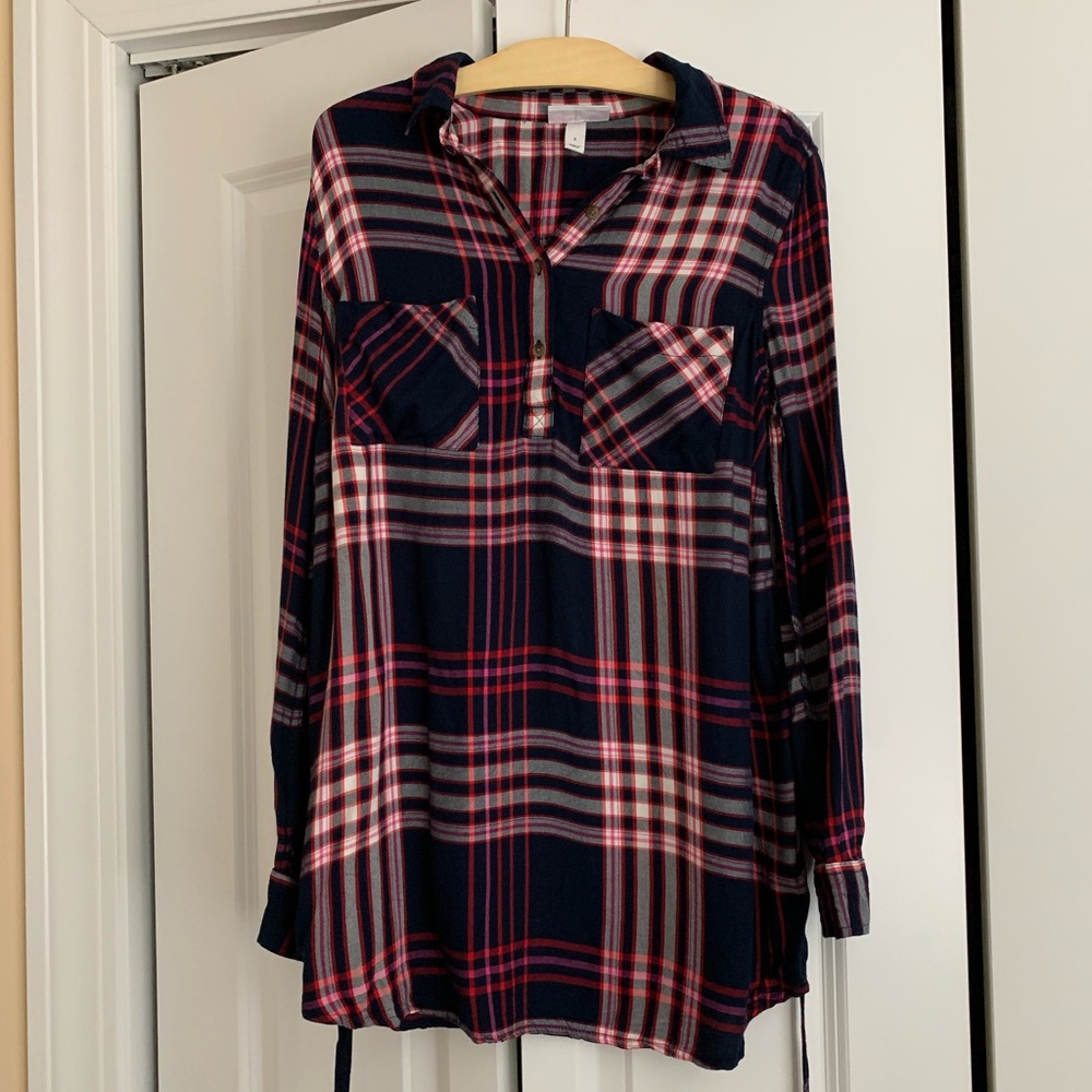 Liz Lange Maternity tunic shirt